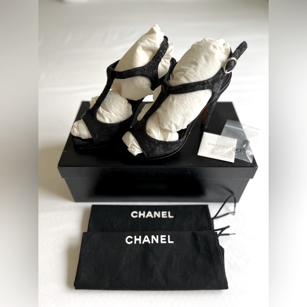 CHANEL Camelia Leather Heels 37 Black